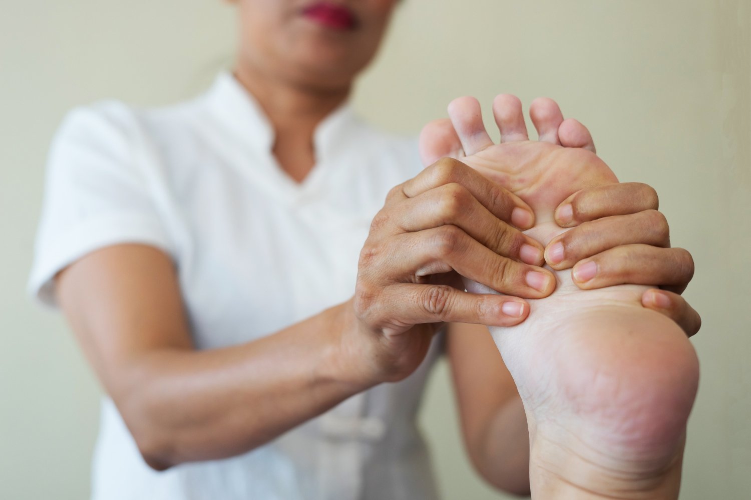 care for foot pain at Ishwaryam Spine & Joint Clinic.